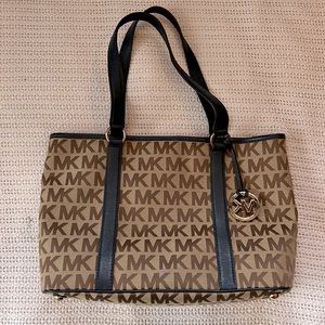Michael Kors Navy and Tan Tote Bag - NEVER USED!